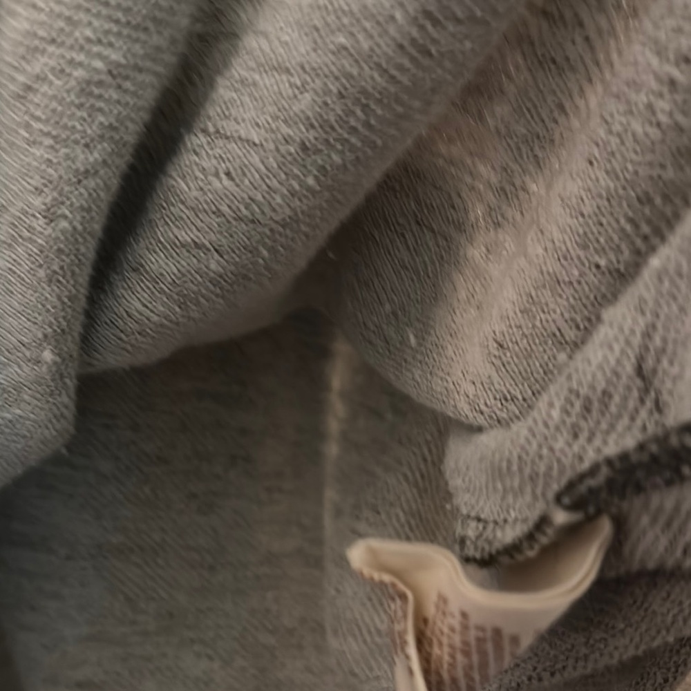 Hem & Thread Lace Accent Top - Picture 6 of 8